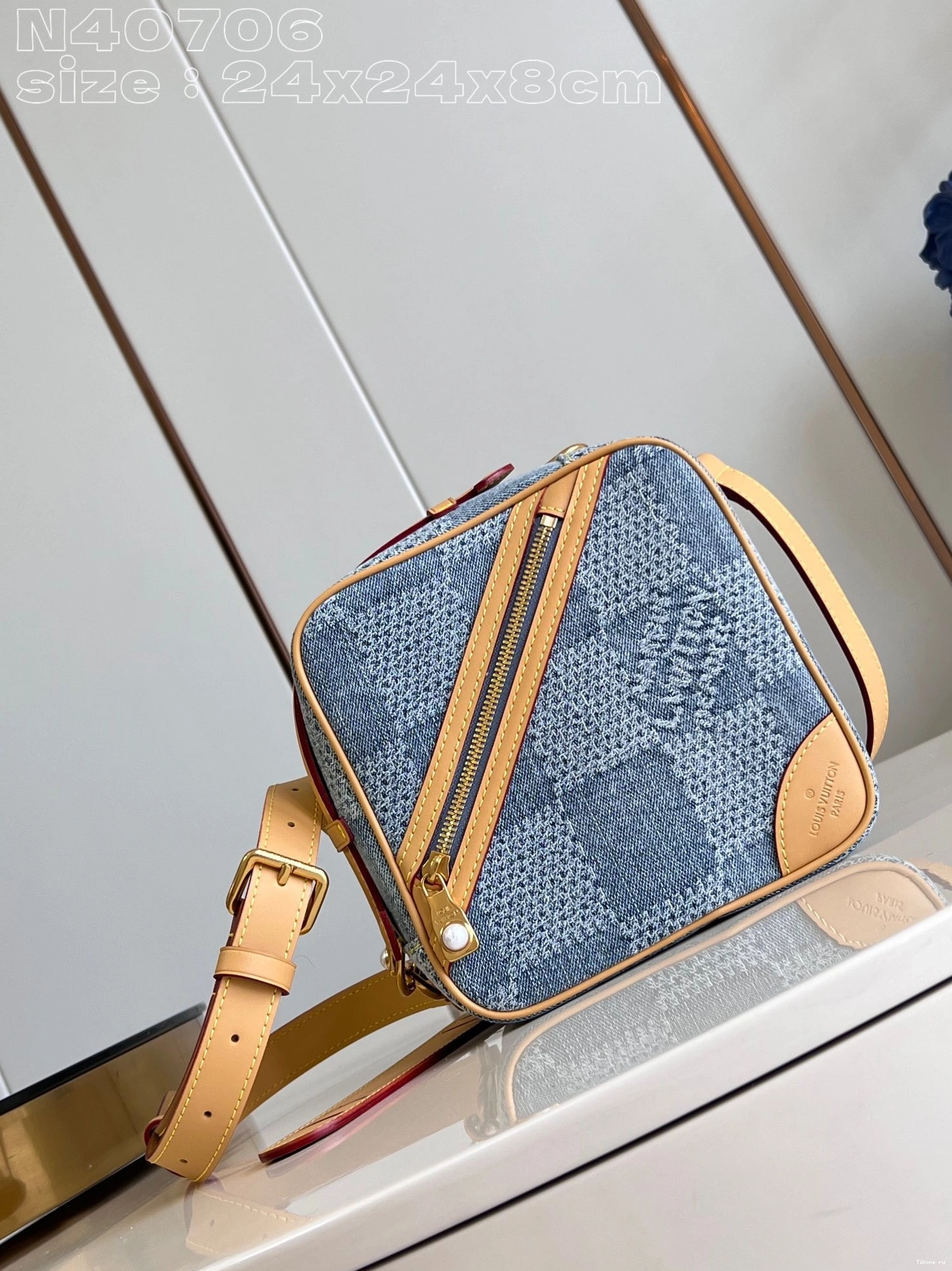 Affordable Chess LOUIS VUITTON Messenger-24*24*8CM 0812
